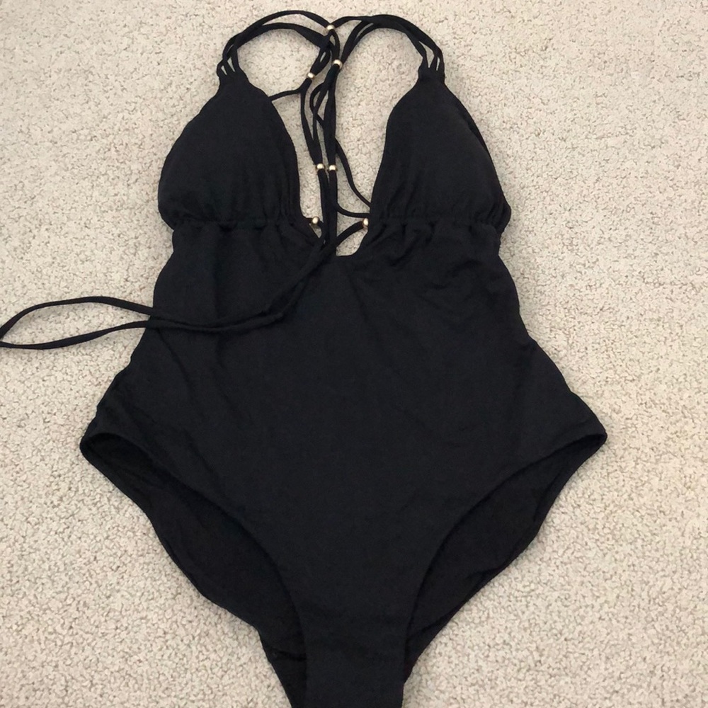 One piece with back detail